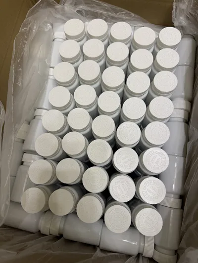 capsule bottle capsule bottle